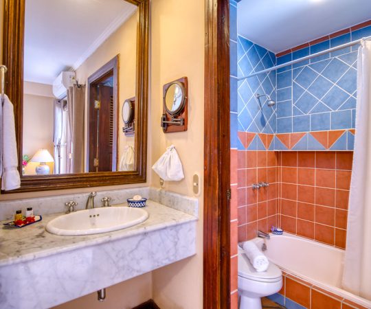 Hotel-Los-Robles-Managua-habitaciones-6