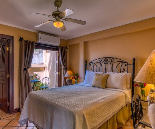 hotel-los-robles-nicaragua